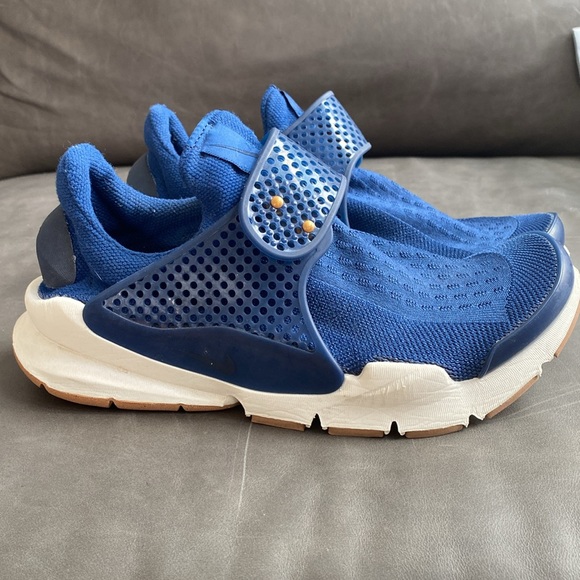 Nike blue Sock Dart sneakers - Picture 2 of 6